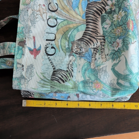 Gucci Beauty Jungle Print Tote Bag - Picture 7 of 9
